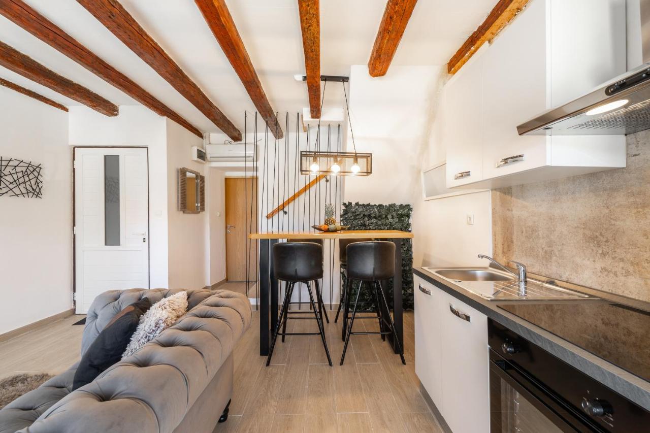 Apartment Toma Vela Luka Eksteriør bilde